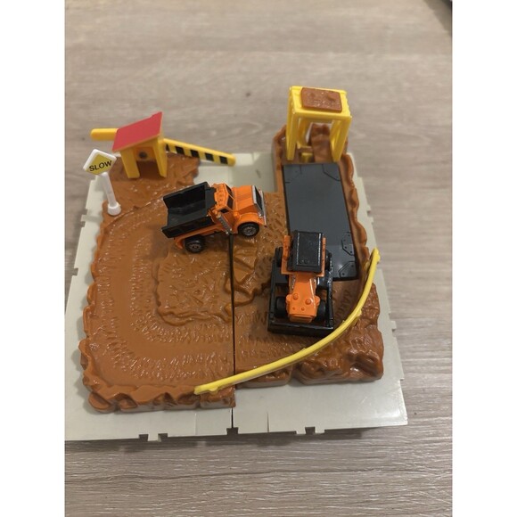 Micro Machines | City Dump | Galoob | 1987 | *Read Description* - Picture 2 of 5